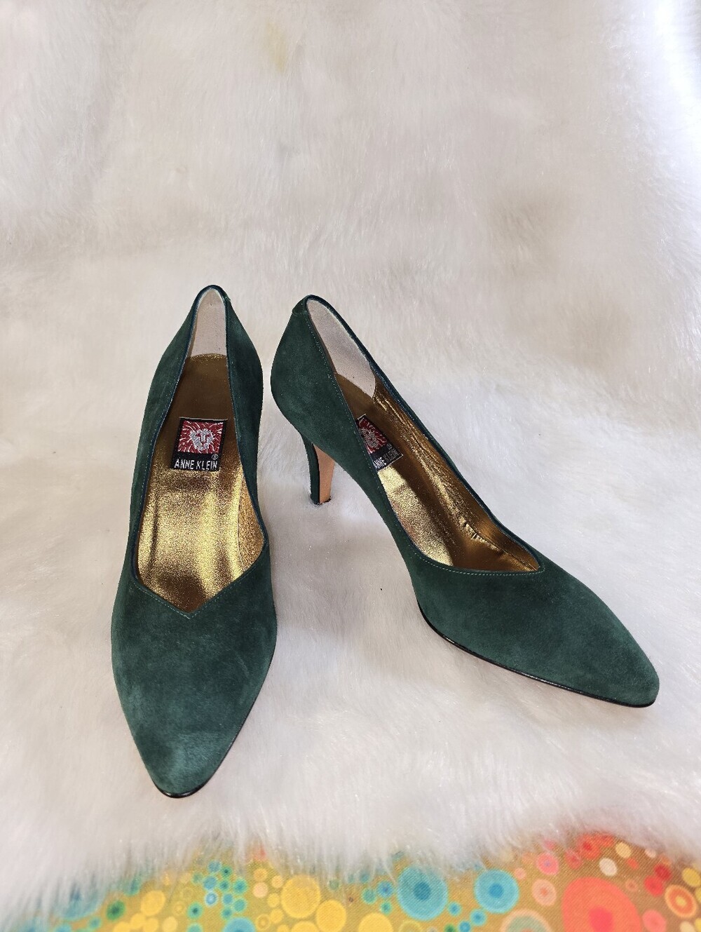 Anne Klein Womens Forest Green Suede Pumps